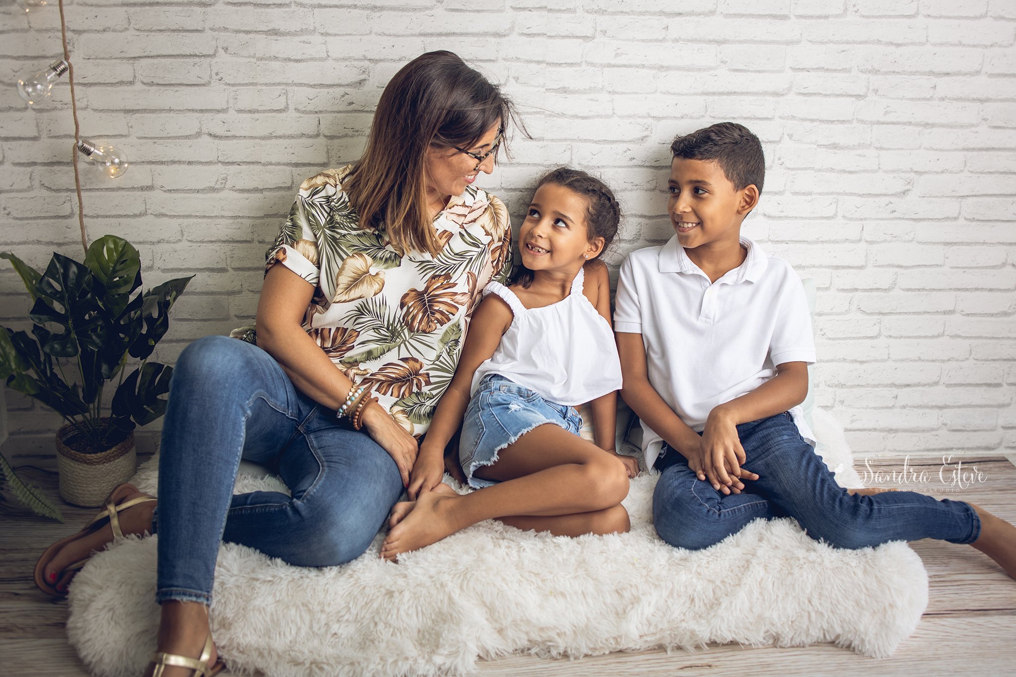 sesion-de-fotos-familiar-estudio-barcelona