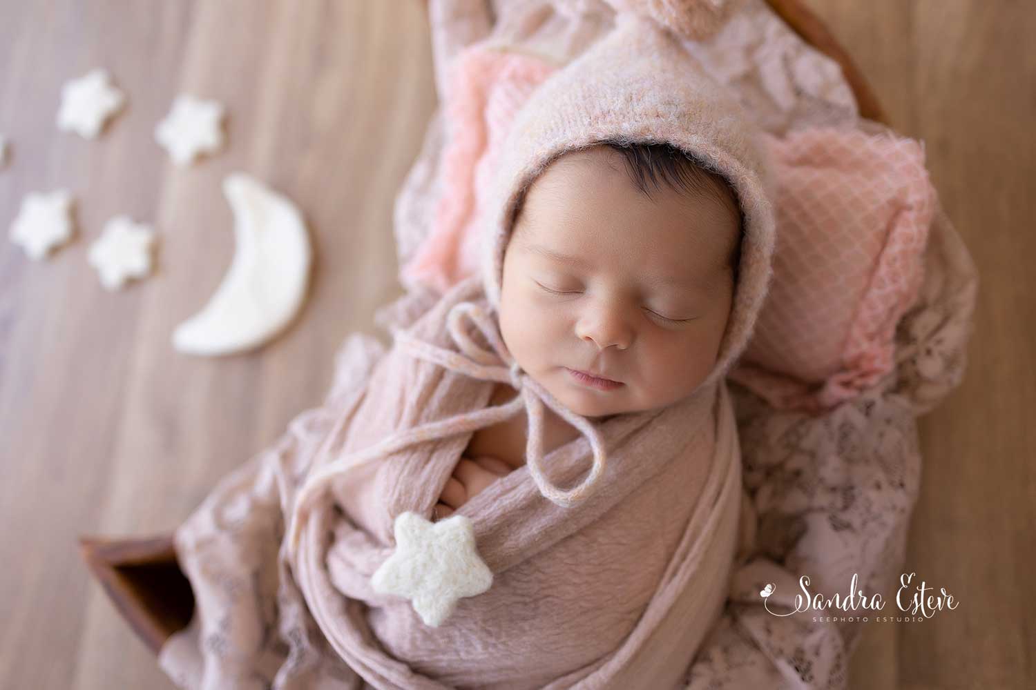 reportaje_de_fotos_newborn_estudio_barcelona