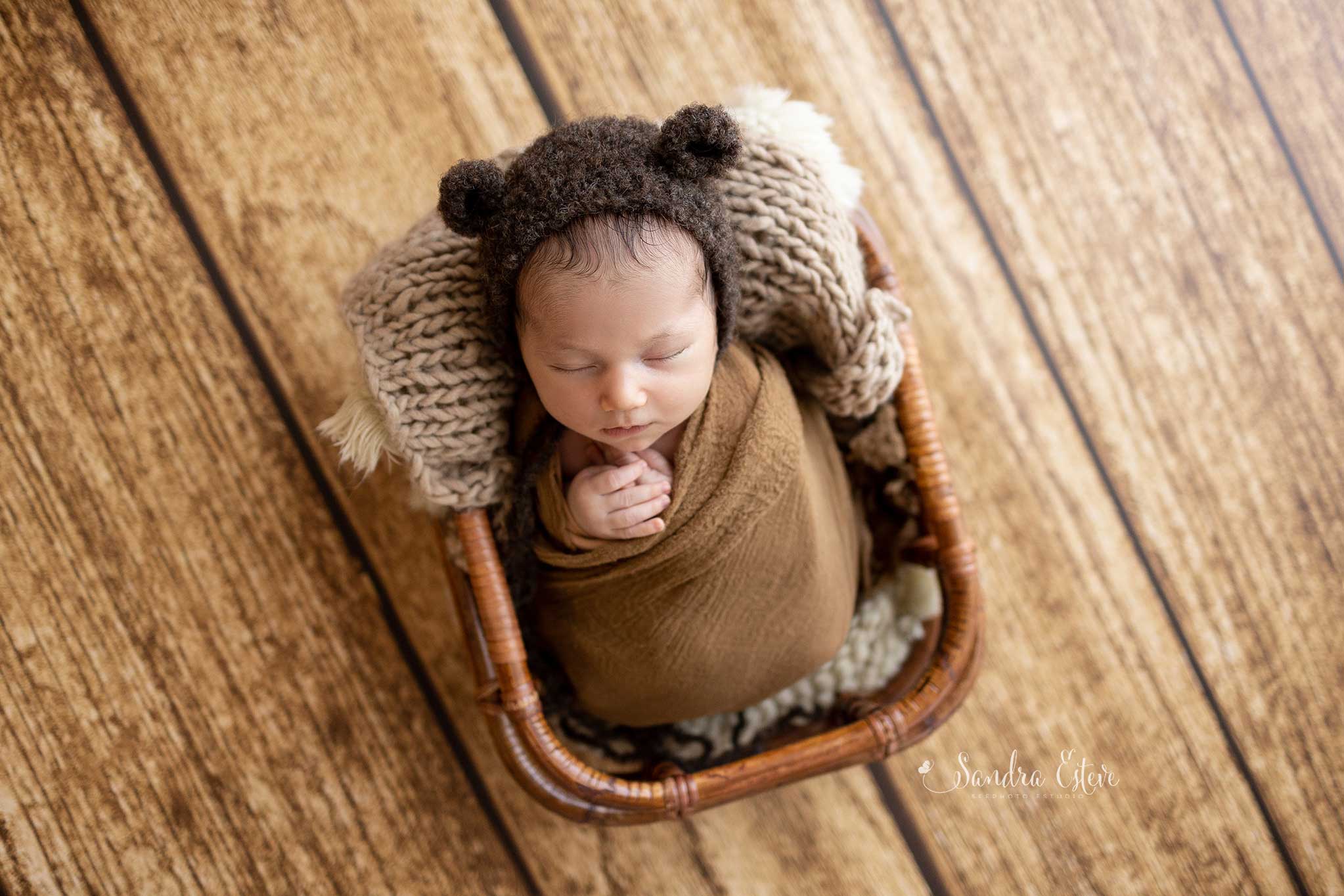 sesion-fotos-newborn-estudio-bebe-otoño-granollers03