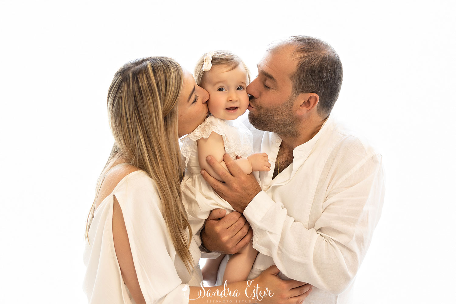 sesion_fotos_bebe_10_meses_estudio_fotos_lagarriga