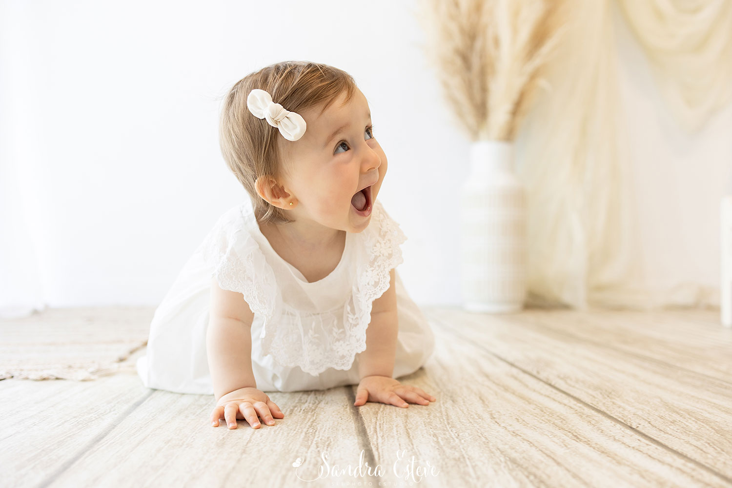 sesion_fotos_bebe_10_meses_estudio_fotos_paretsdelvalles