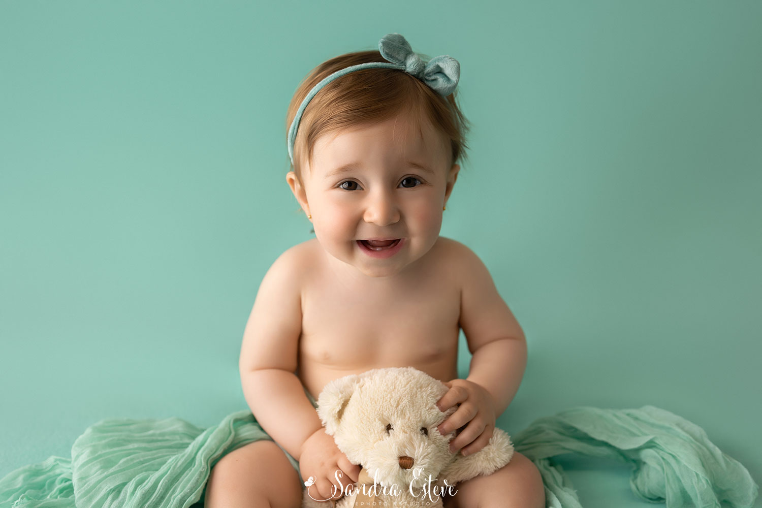 sesion_fotos_bebe_10_meses_estudio_fotos_vic2