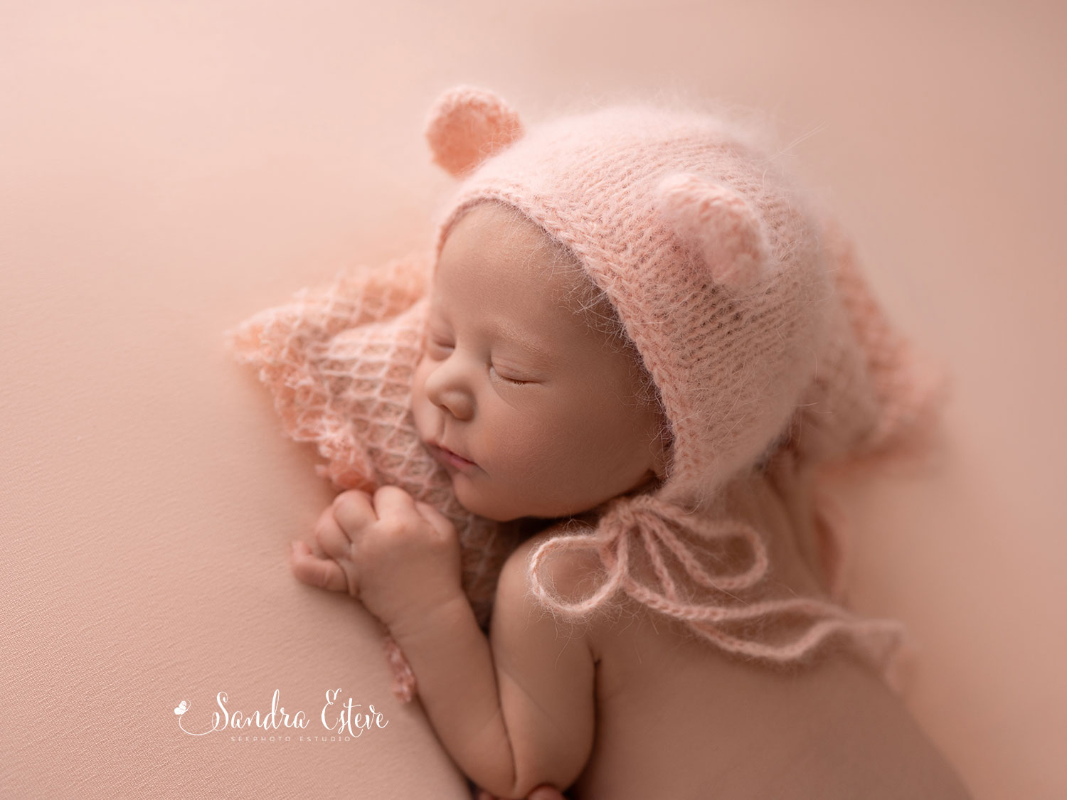 sesion_fotos_recien_nacido_estudio_la_roca_valles