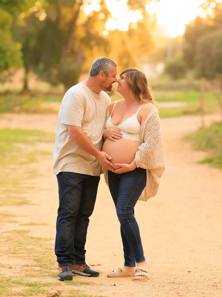 sesion fotos embarazada exterior gallecs mollet del valles